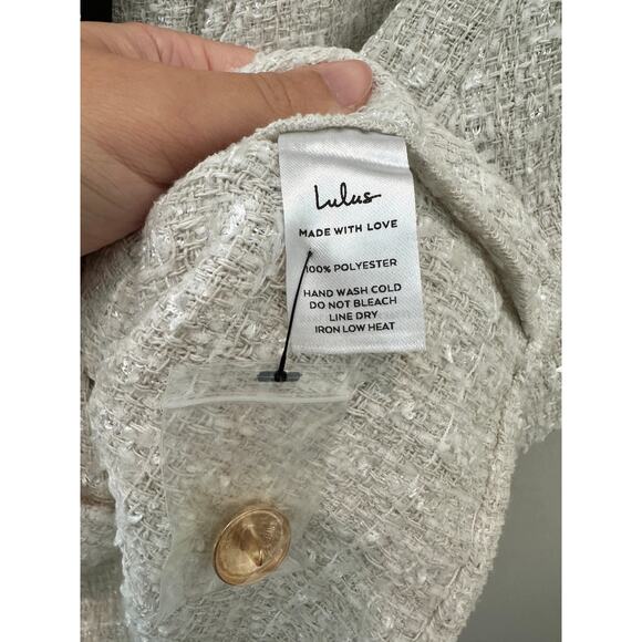 LULUS | Cream Tweed Textured Button Front Crop Top NWT | Size Medium - Picture 7 of 7